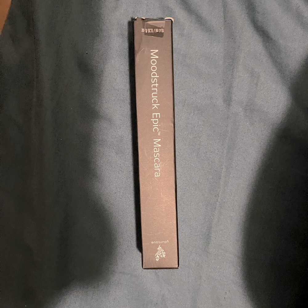 Younique mascara